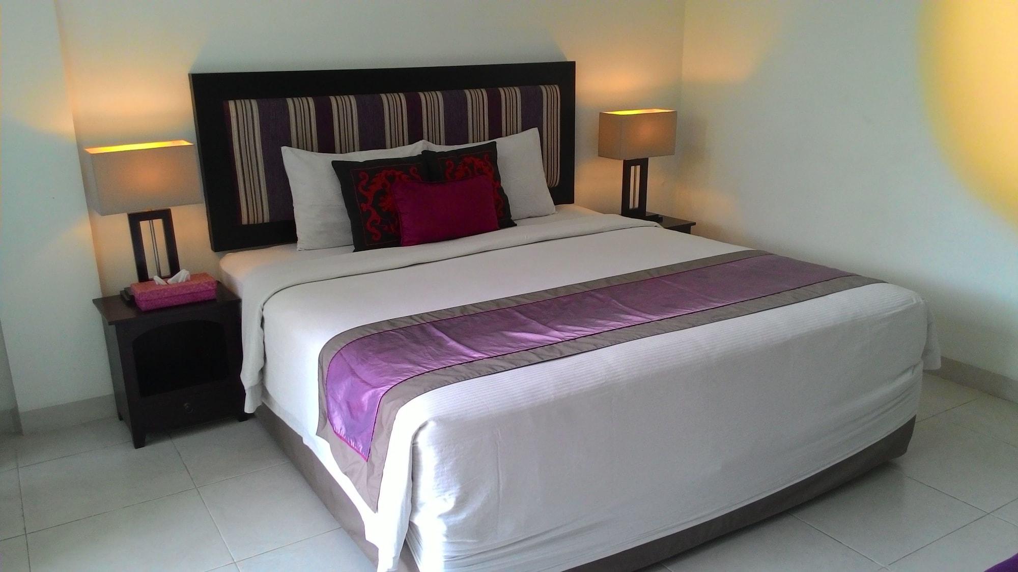 Puri Maharani Boutique Hotel دنباسار المظهر الخارجي الصورة