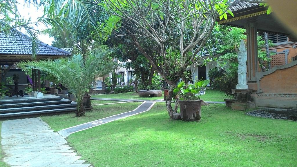 Puri Maharani Boutique Hotel دنباسار المظهر الخارجي الصورة