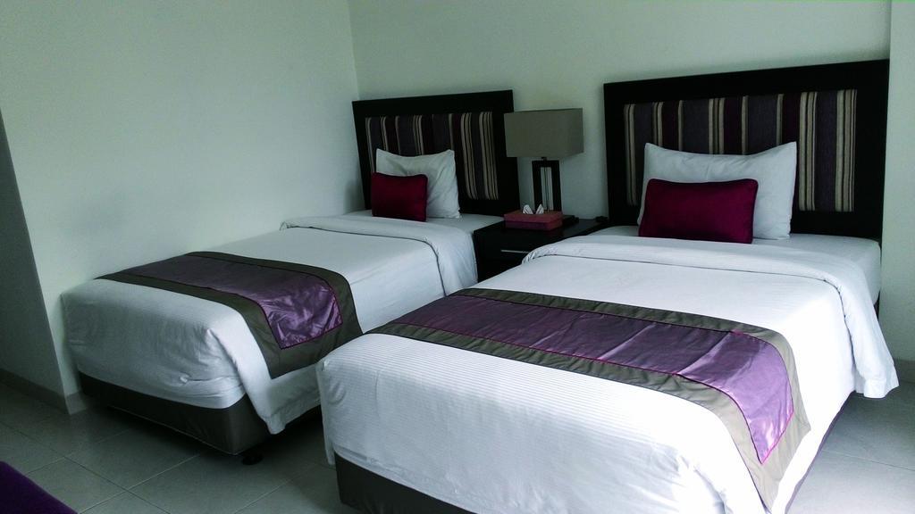 Puri Maharani Boutique Hotel دنباسار المظهر الخارجي الصورة
