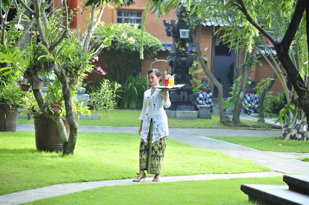 Puri Maharani Boutique Hotel دنباسار المظهر الخارجي الصورة