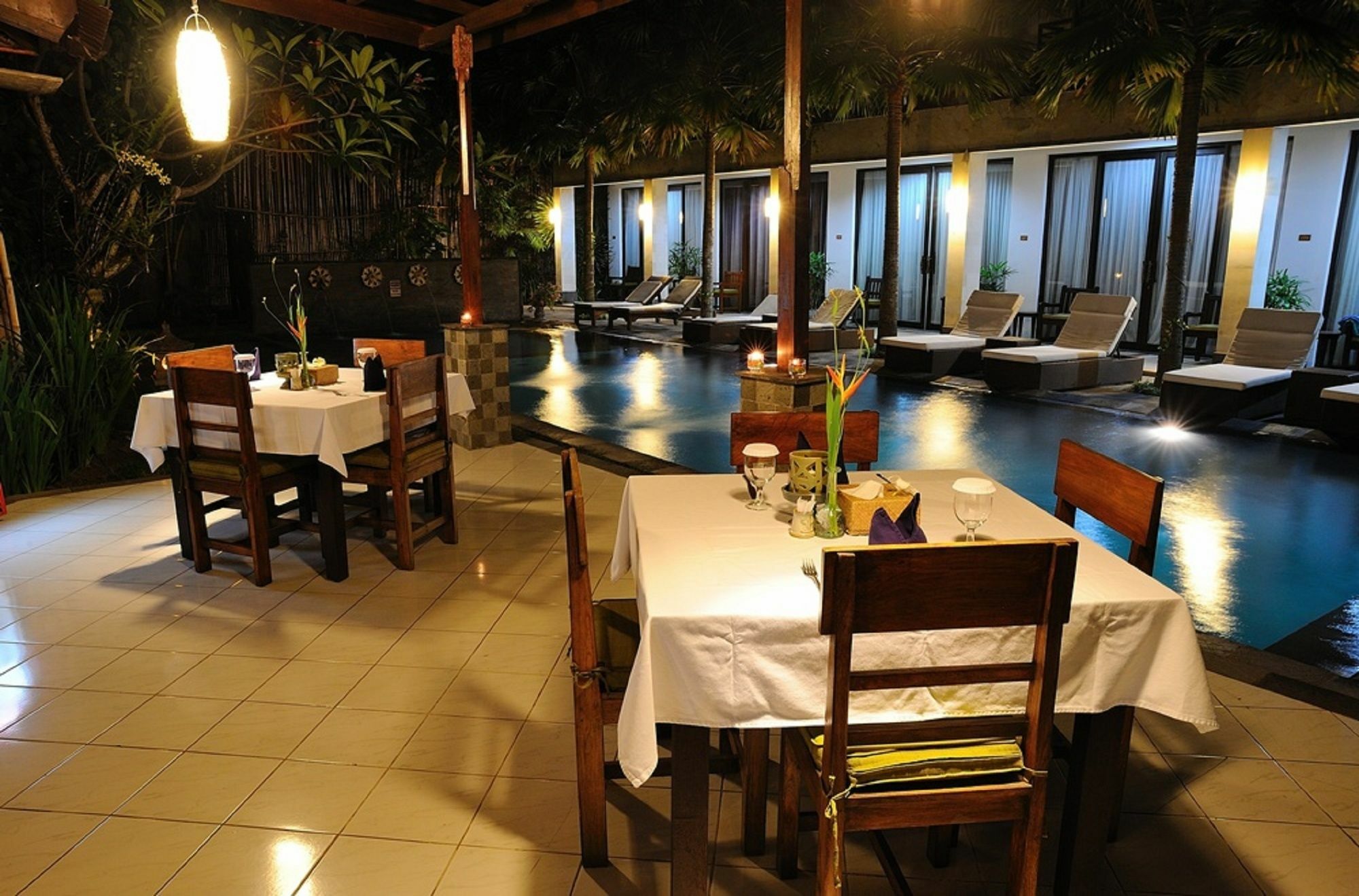 Puri Maharani Boutique Hotel دنباسار المظهر الخارجي الصورة